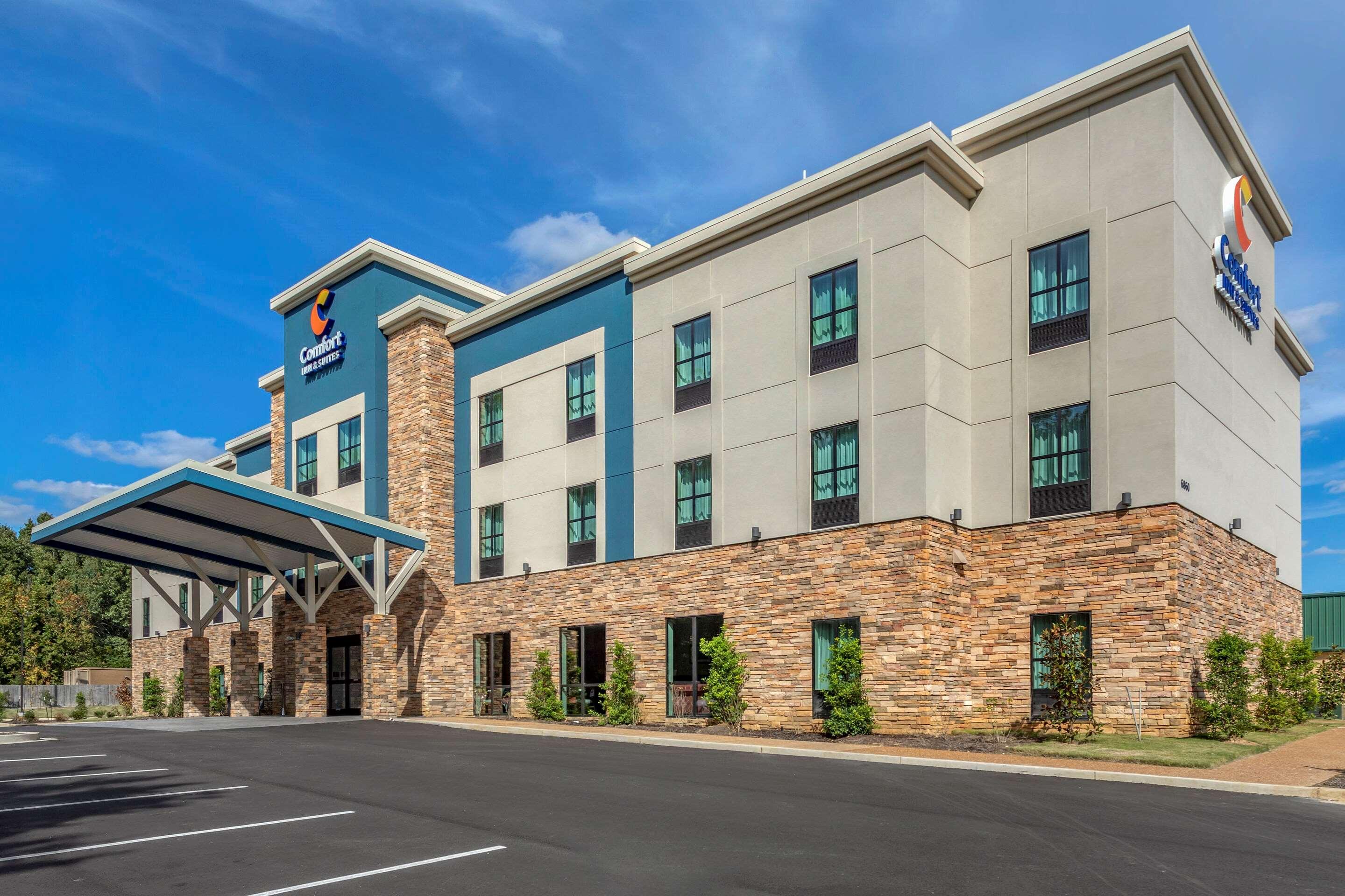 Comfort Inn & Suites Olive Branch Exterior photo